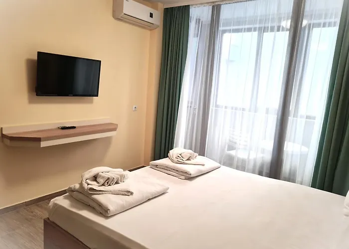 Aparthotel Stamopolu Lux With Pool View 4*